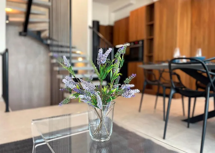 Βίλα Grace Πολύχρονο